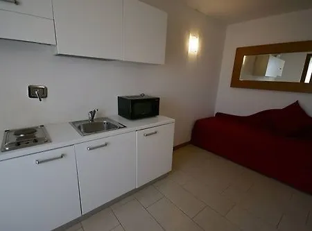 Maria Aparthotel