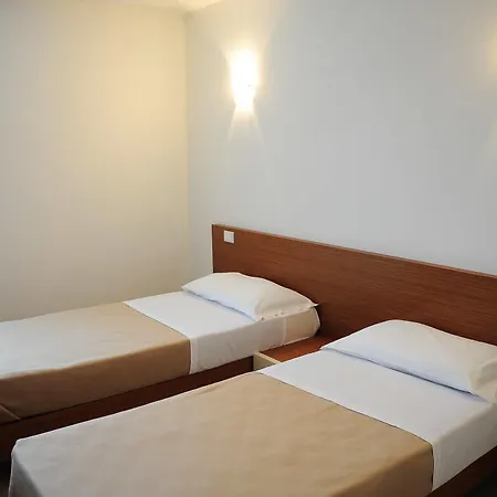 Aparthotel Maria
